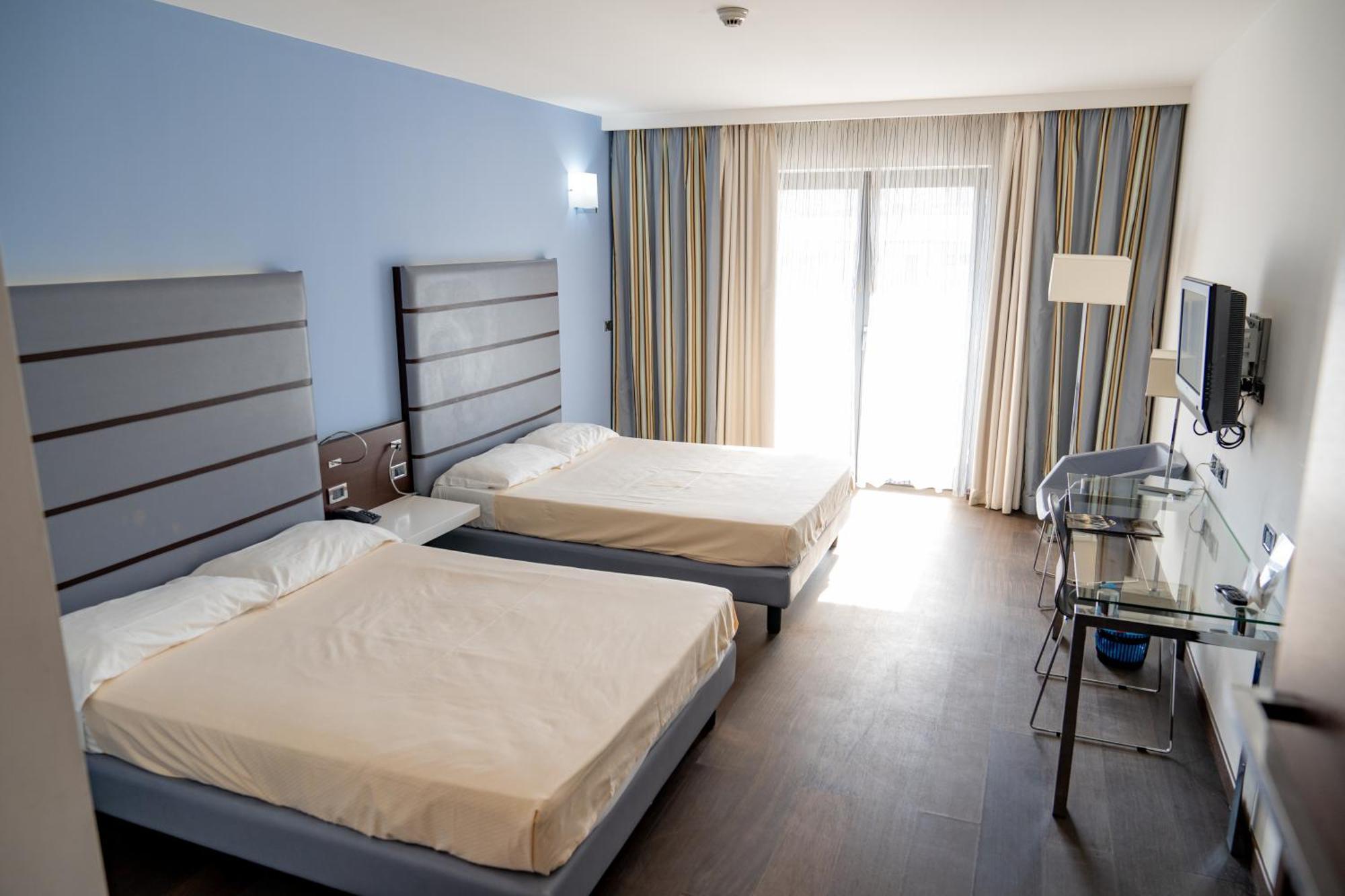Hotel Napoleon Torre Melissa Eksteriør bilde