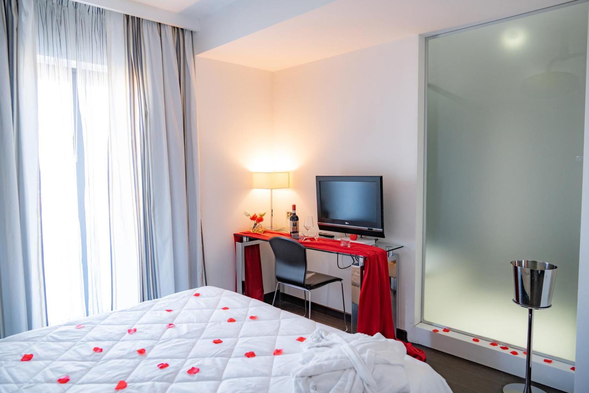 Hotel Napoleon Torre Melissa Eksteriør bilde