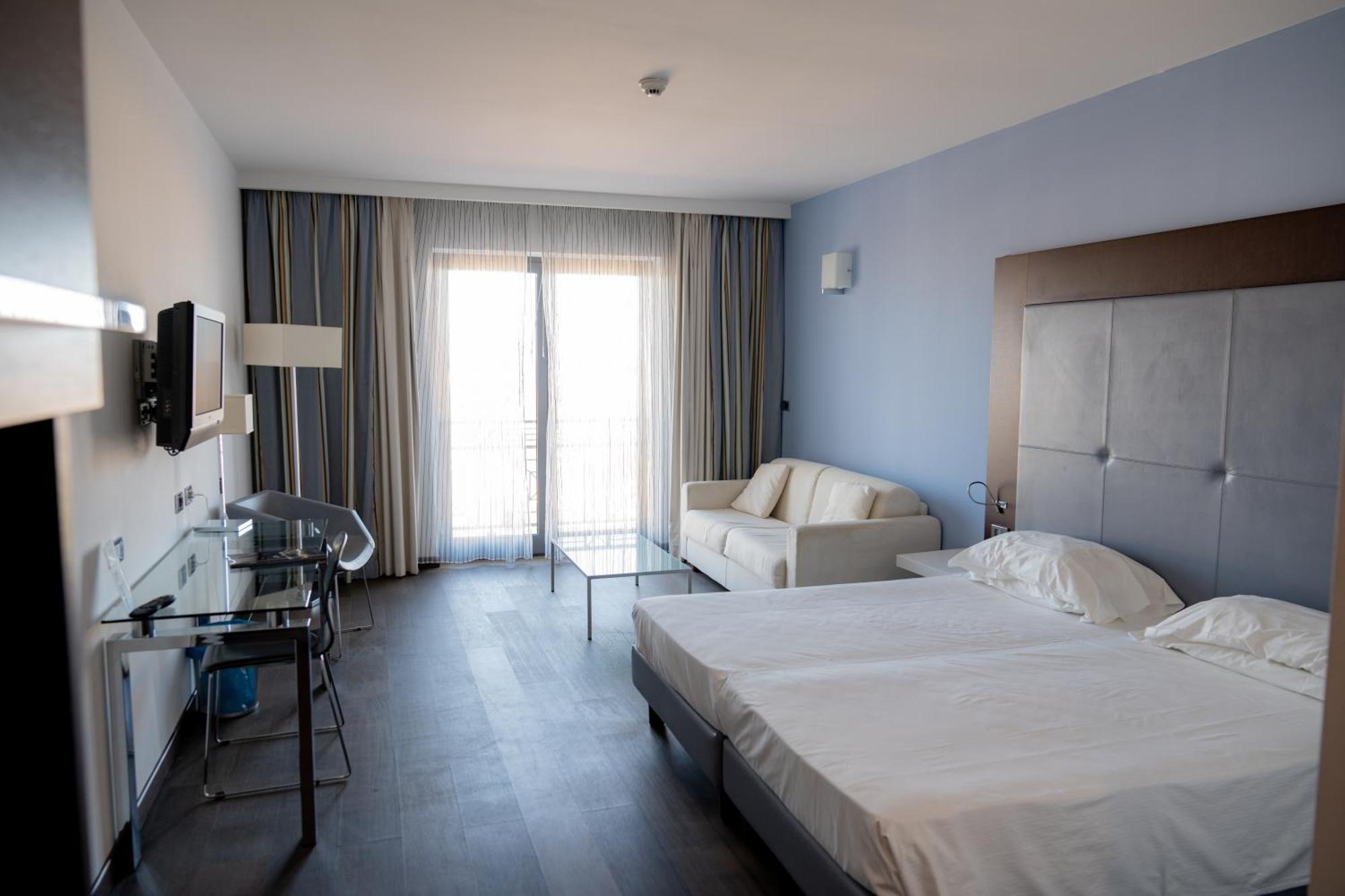 Hotel Napoleon Torre Melissa Eksteriør bilde
