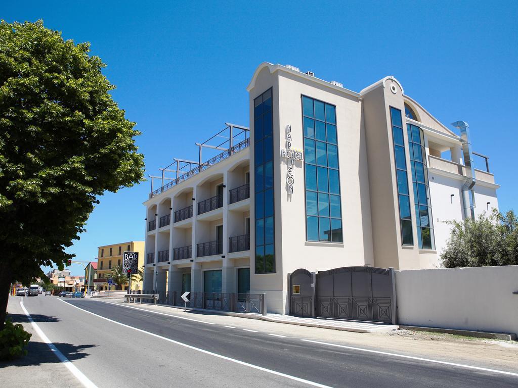 Hotel Napoleon Torre Melissa Eksteriør bilde